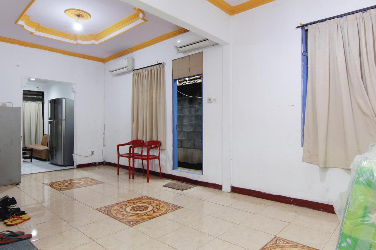 Arjuna Hostel Семаранг Екстер'єр фото